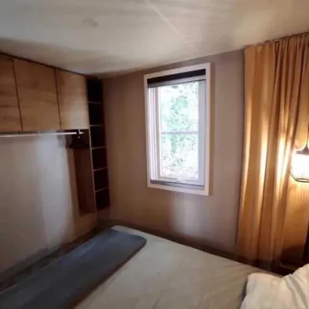 3 Etoiles - Piscine - Eehfid Camping